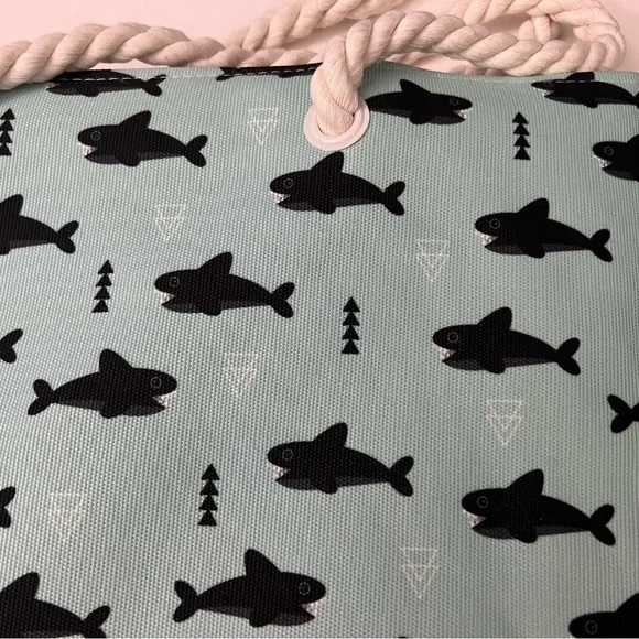 Marca The Seaside Style Shark Canvas Look Paper Straw Tote Large - Picture 9 of 15